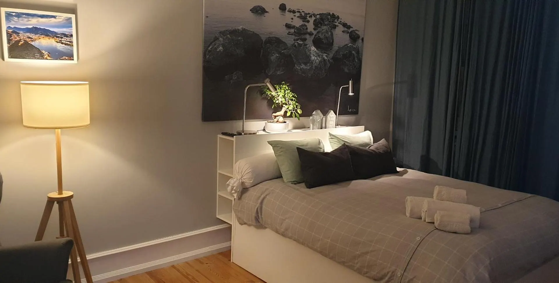 ליסבון Quarto Grande Com Varanda E Vista Para A Cidade בית אירוח